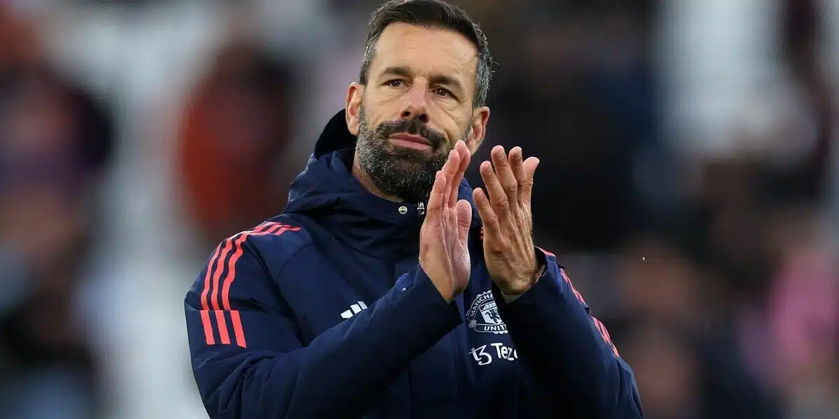 Interim coach Van Nistelrooy commits to supporting Amorim's success at Manchester United
