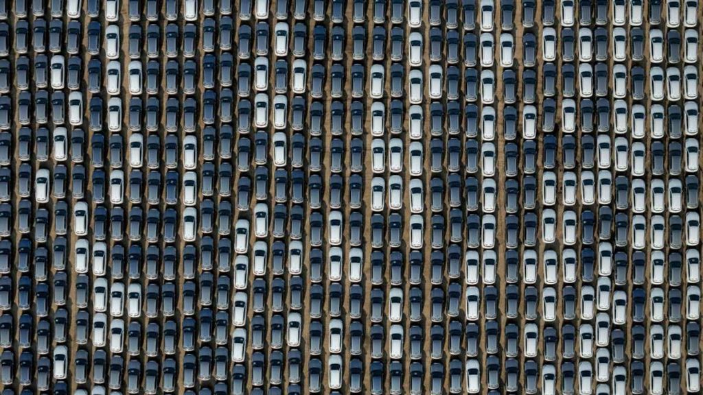 China's electric and hybrid vehicle sales jump 40.7% in 2024