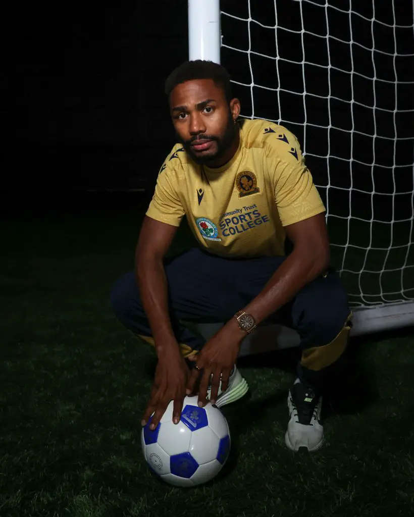 ‘I Like Having Fun’ – Dennis Eager To Make Impact At Blackburn Rovers